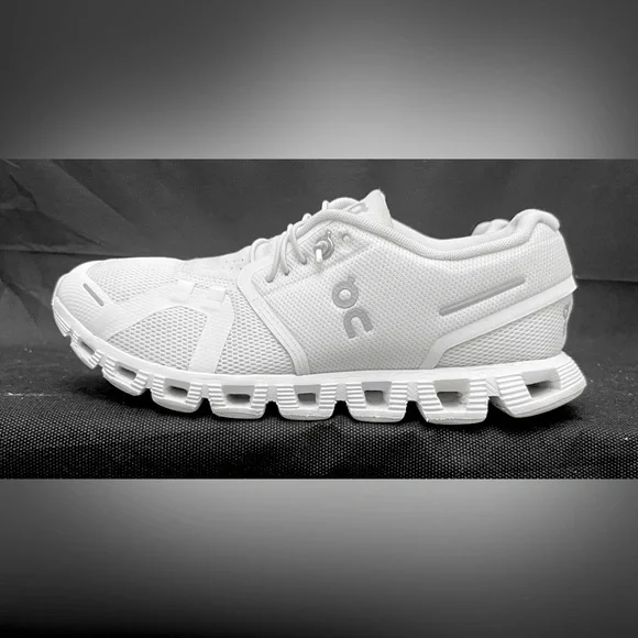 On Running White Athletic Shoes - Picture 1 of 6